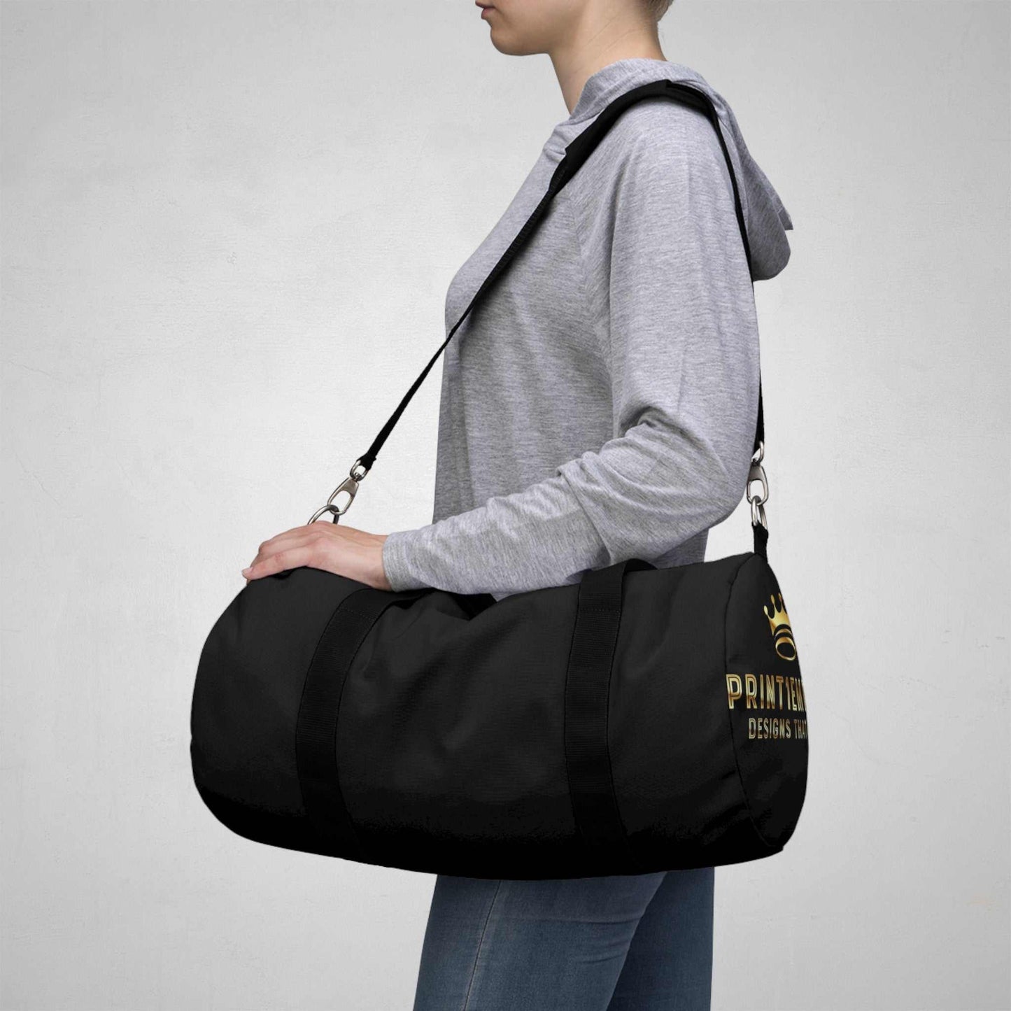 Versatile Black Duffel Bag for Travel & Gym - Perfect Gift for Adventurers